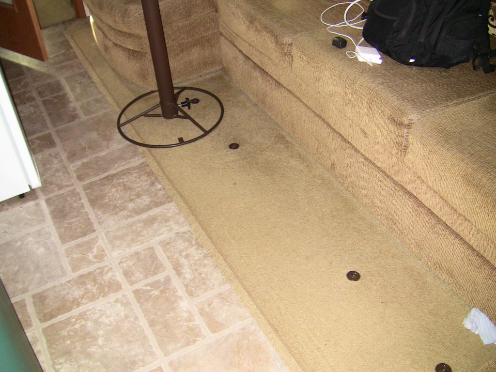 RV Flooring and RV Slideout with Seam Showing