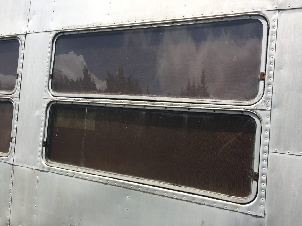 1952 Royal Spartanette Before ANY Restoration Work - Rear drivers side window pair 2