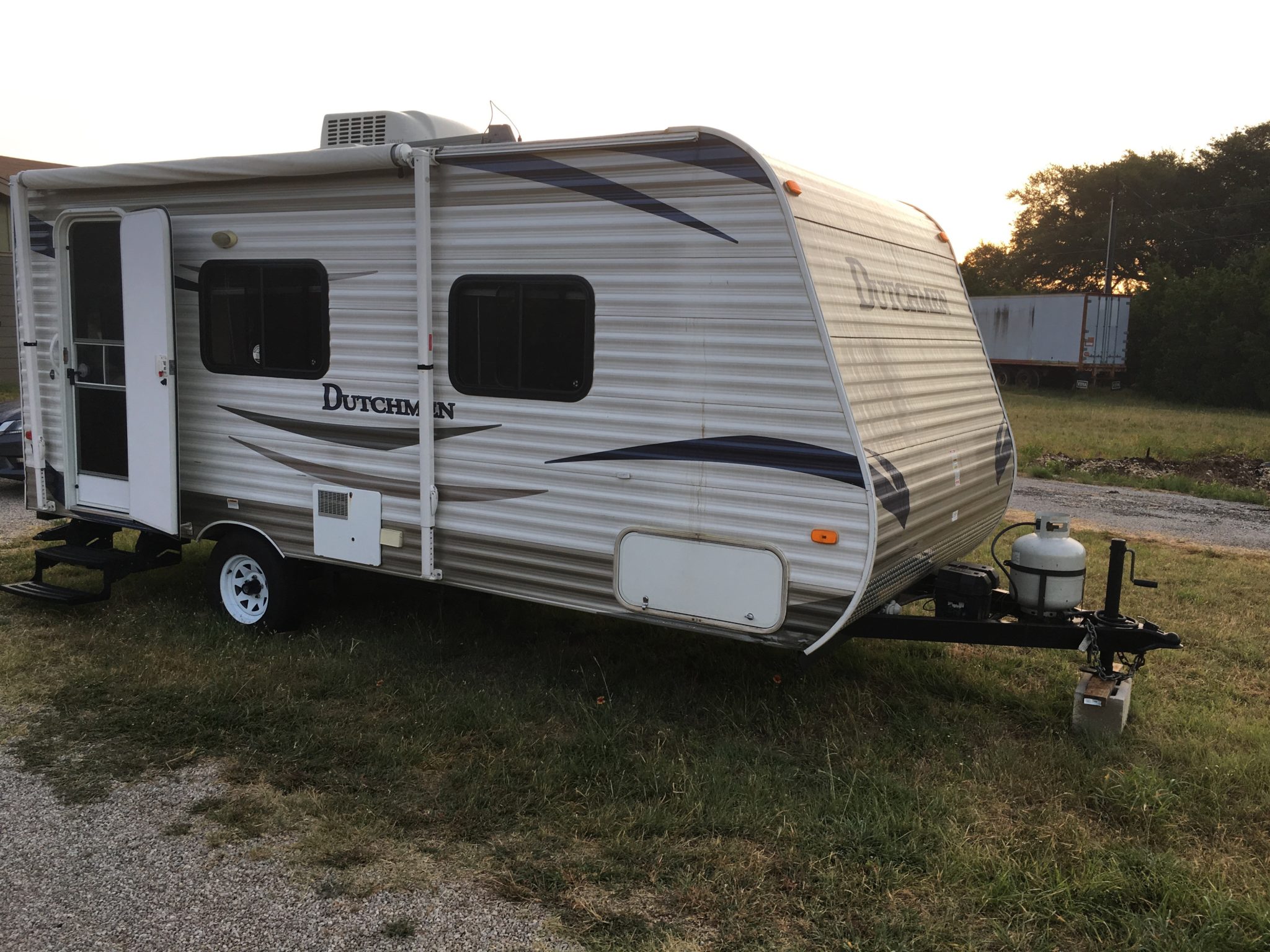 how good are dutchmen travel trailers
