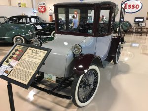 1918 Milburn Electric Runabout